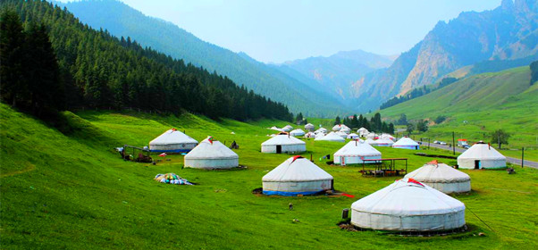 新疆乌鲁木齐南山牧场风景区图片
